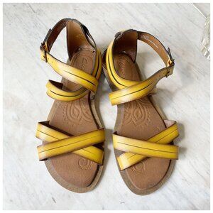 Clarks Sandals Womens 7 Strappy Yellow Billie Jazz  Leather Gladiator Ankle Flat